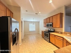 3732 Briar Ln in Orange Park, FL - Foto de edificio - Building Photo