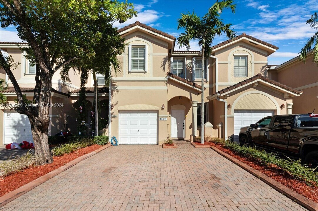 12429 SW 124th Terrace in Miami, FL - Building Photo