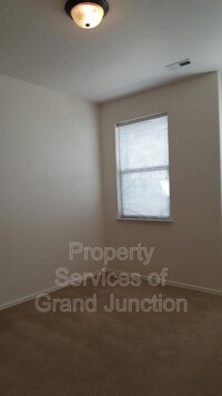 2485 Fountainhead Blvd photo'