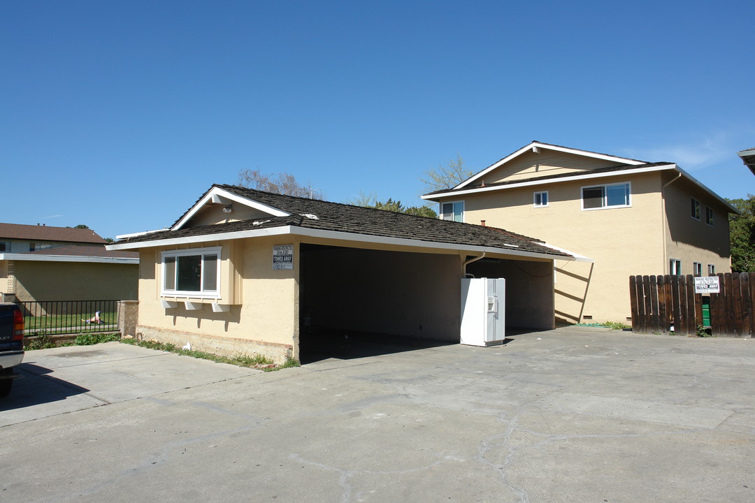 3139 Williamsburg Dr in San Jose, CA - Building Photo