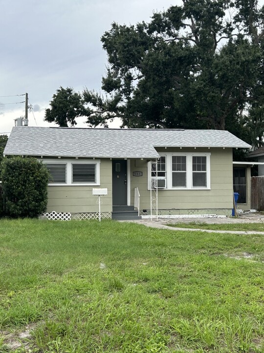 533 40th Ave S in St. Petersburg, FL - Building Photo