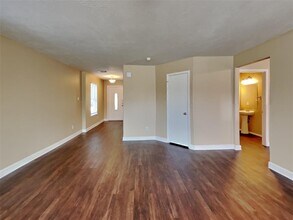 14231 Bonham Oaks Ln in Houston, TX - Building Photo - Building Photo