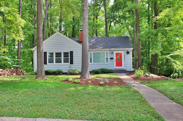 property at 2604 Glendale Ave