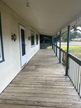 340 E Island Lake Rd in Shelton, WA - Building Photo - Building Photo