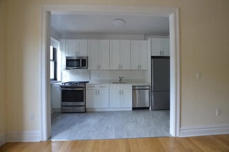 257 W 97th St, Unit 2FL in New York, NY - Foto de edificio - Building Photo