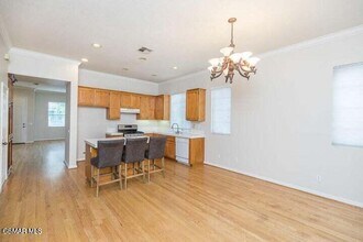1546 Windmill Way in Simi Valley, CA - Building Photo - Building Photo