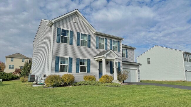 1931 Wren Rd in Yorkville, IL - Building Photo - Building Photo