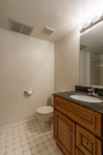 300 Washington Pl, Unit 320 in Chesterbrook, PA - Building Photo - Building Photo