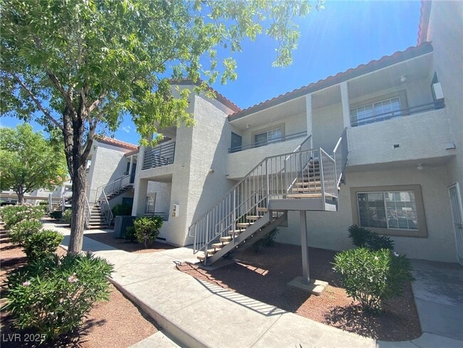 property at 3318 N Decatur Blvd