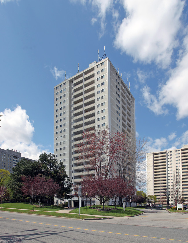 1350 York Mills Rd in Toronto, ON - Building Photo - Building Photo