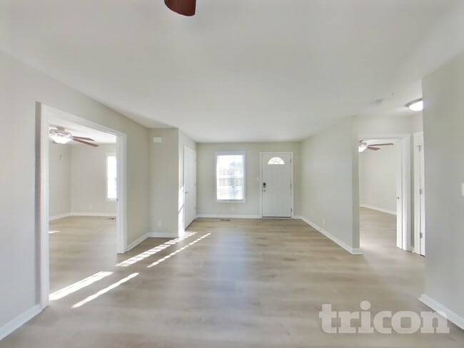 504 Aurelia Lynn Dr in Clarksville, TN - Building Photo - Building Photo