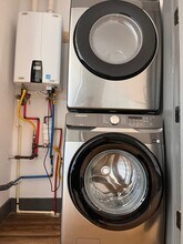 324 Arlington Ave, Unit 206 in Jersey City, NJ - Foto de edificio - Building Photo