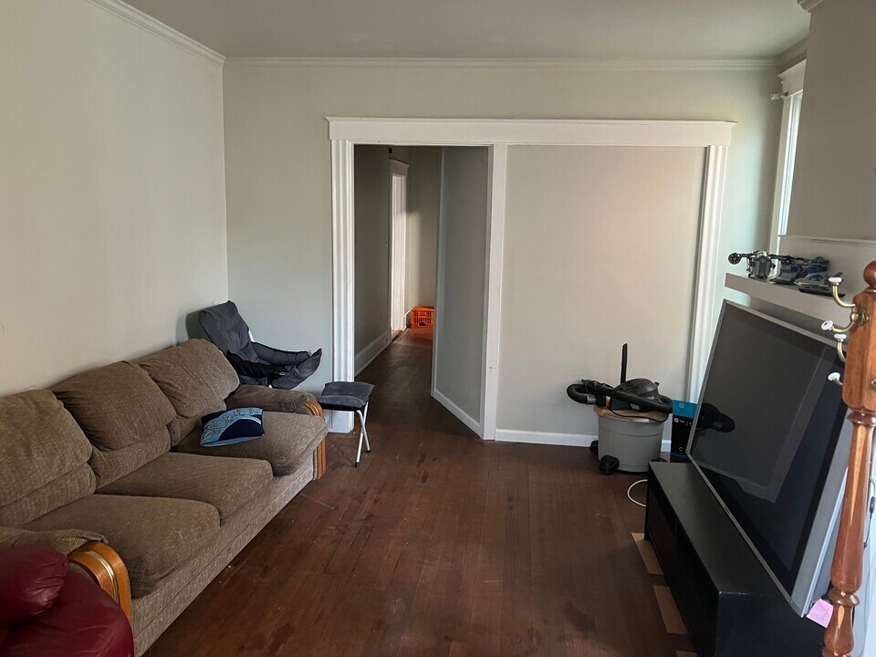 527 Fortune Ave in Cincinnati, OH - Building Photo
