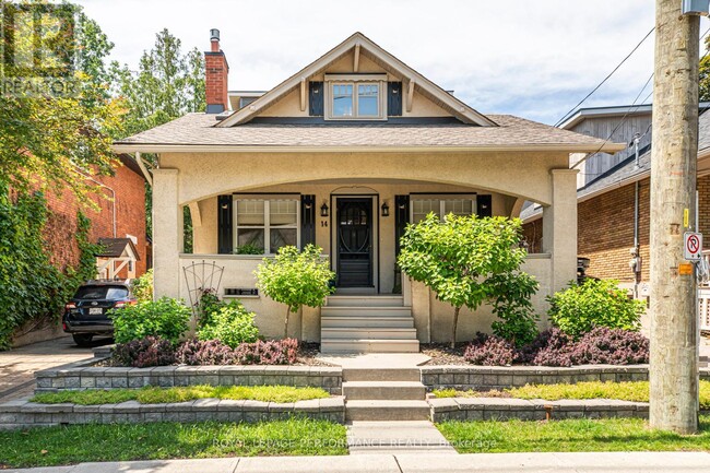 property at 14 Marlowe Crescent