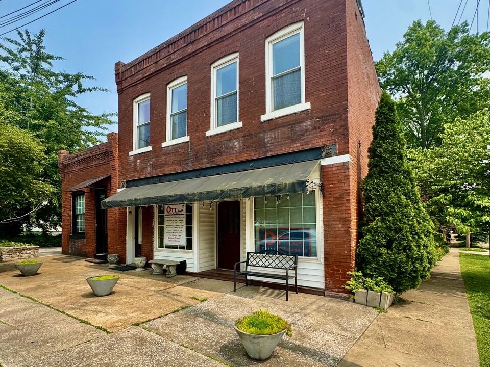 3544 Oxford Blvd in Maplewood, MO - Building Photo