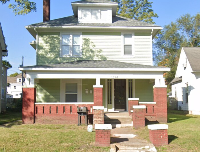 1201 S 7th St in Terre Haute, IN - Building Photo