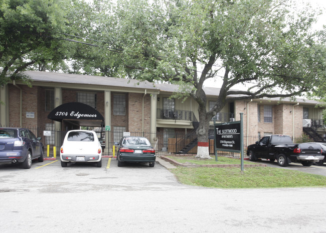 Scottwood in Houston, TX - Foto de edificio - Building Photo