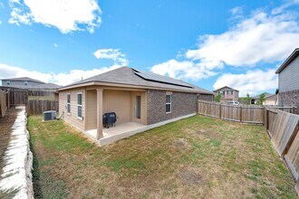 20009 Woodrow Wilson St in Manor, TX - Building Photo - Building Photo