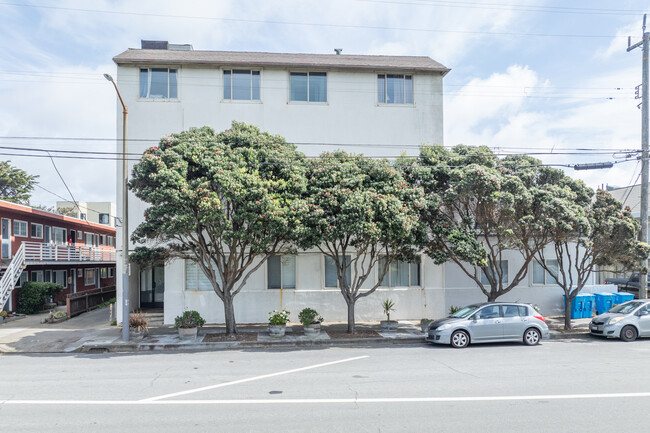 1536 Great Hwy in San Francisco, CA - Building Photo - Building Photo