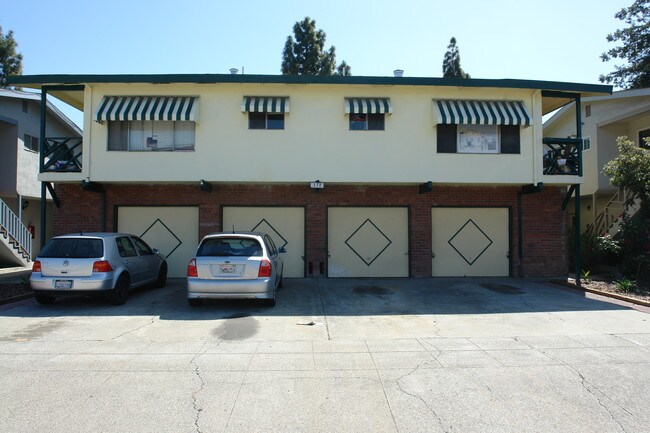 578 Hazel Dell Way in San Jose, CA - Building Photo - Building Photo