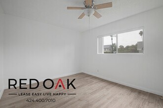 630 N Cerritos Ave in Azusa, CA - Foto de edificio - Building Photo