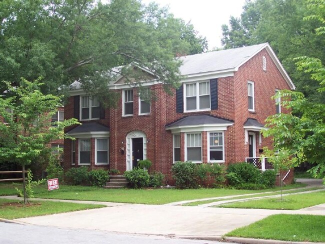 property at 316 S Woodrow St