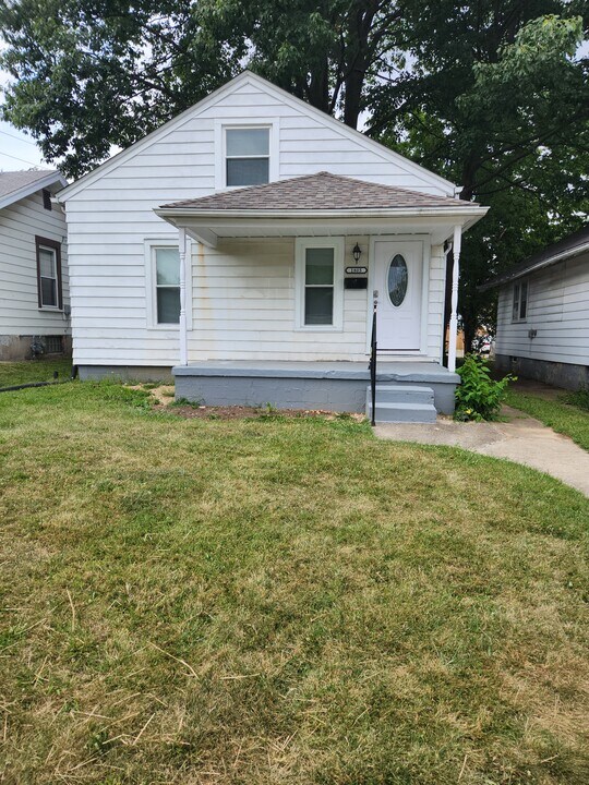 1805 Gummer Ave in Dayton, OH - Building Photo