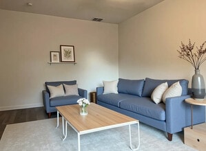 2351 Longhorn St, Unit #C in Dallas, TX - Building Photo - Building Photo