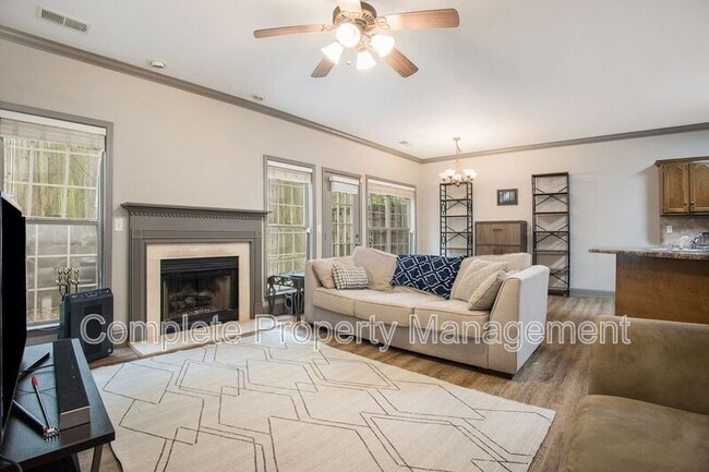 448 Highland Cove Dr in Birmingham, AL - Building Photo - Building Photo