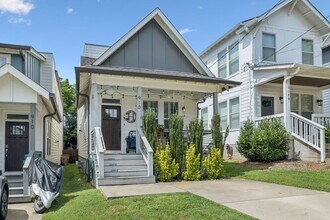 910 Spain Ave in Nashville, TN - Building Photo - Building Photo