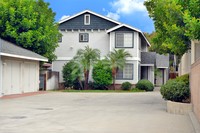 Quadruplex in Monrovia, CA - Building Photo - Building Photo