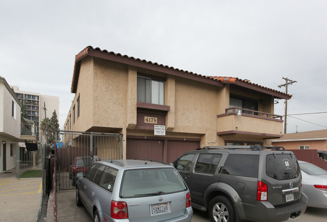 4178 Van Dyke Ave in San Diego, CA - Building Photo - Building Photo