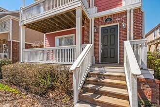 713 N Rupple Rd in Fayetteville, AR - Building Photo - Building Photo