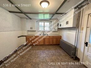 536 E Arch St in Pottsville, PA - Building Photo - Building Photo