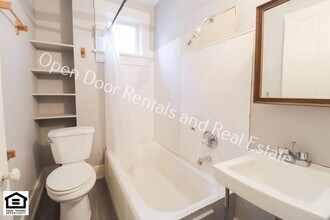 109 S State St in Kendallville, IN - Building Photo - Building Photo