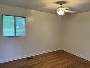 926 Greenfield Heights Blvd in Havelock, NC - Building Photo - Building Photo