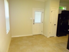 6523 Marcel Way in San Antonio, TX - Building Photo - Interior Photo