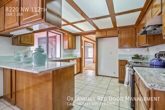8220 NW 112th St in Oklahoma City, OK - Building Photo - Building Photo
