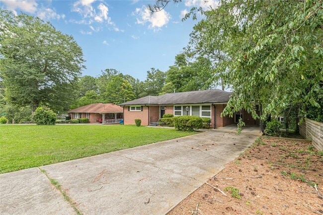 property at 2314 Bryant Dr