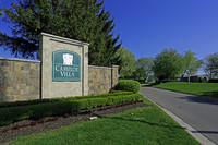 Camelot Villa in Macomb, MI - Building Photo - Building Photo