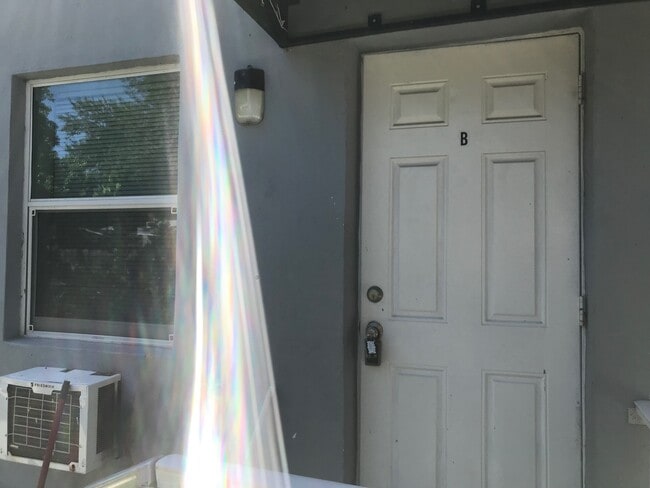 338 NW 96th St, Unit B