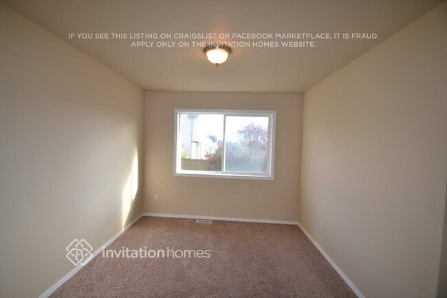 3010 46th St Ct NE in Tacoma, WA - Foto de edificio - Building Photo