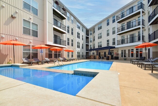Kenyon Square Apartments