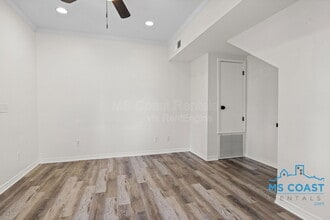 113 Earle Taylor Ln in Ocean Springs, MS - Building Photo - Building Photo