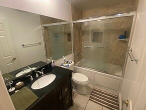 13730 Mindora Ave in Los Angeles, CA - Building Photo - Building Photo