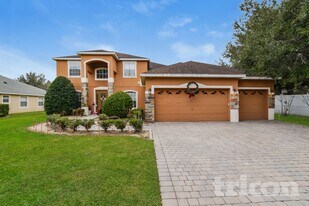 1042 Spinning Wheel Dr in Apopka, FL - Building Photo