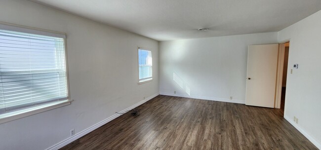 804-808 H Ave in Coronado, CA - Building Photo - Building Photo