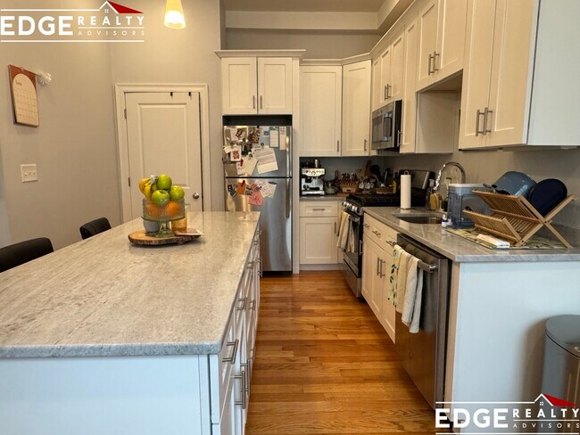 24 Murdock St, Unit 1
