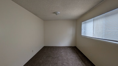 905 Daisy Ave in Long Beach, CA - Building Photo - Building Photo