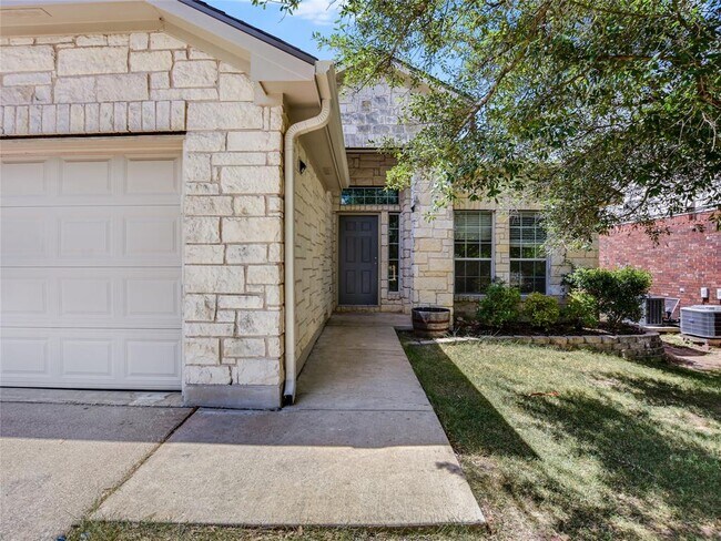 2012 Rachel Ln in Round Rock, TX - Building Photo - Building Photo